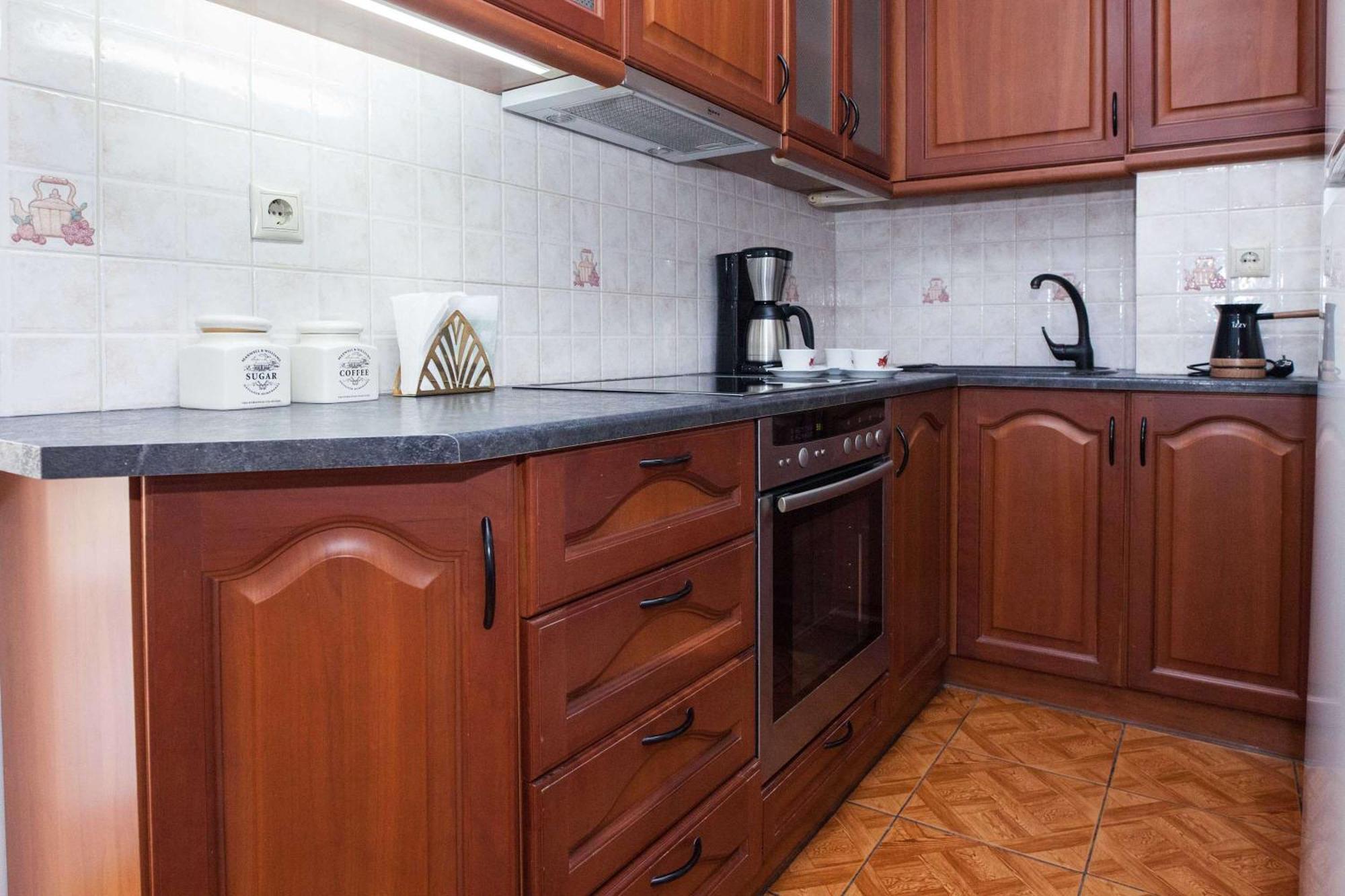 Central 2 Bd Apt With Balcony By Monastiraki Афины Экстерьер фото