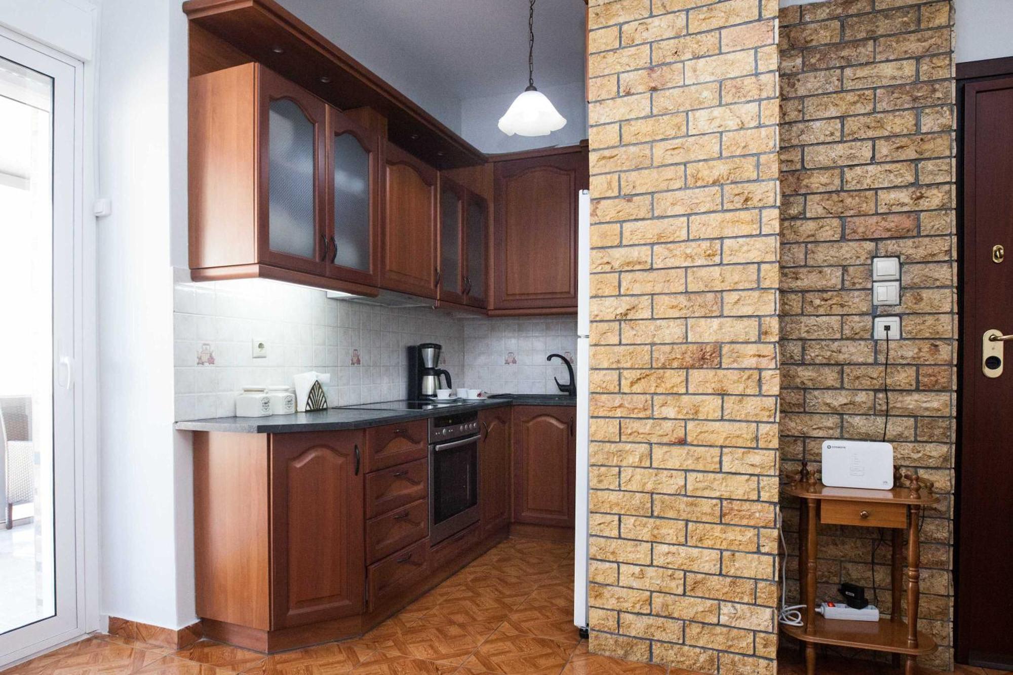 Central 2 Bd Apt With Balcony By Monastiraki Афины Экстерьер фото